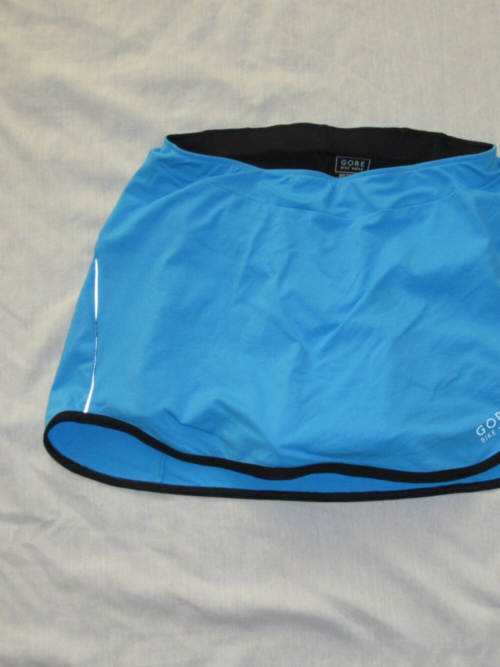 Gore Bike Wear Blue Padded Cycling Skort Skirt Built in Shorts Women's sz Medium - Picture 5 of 6